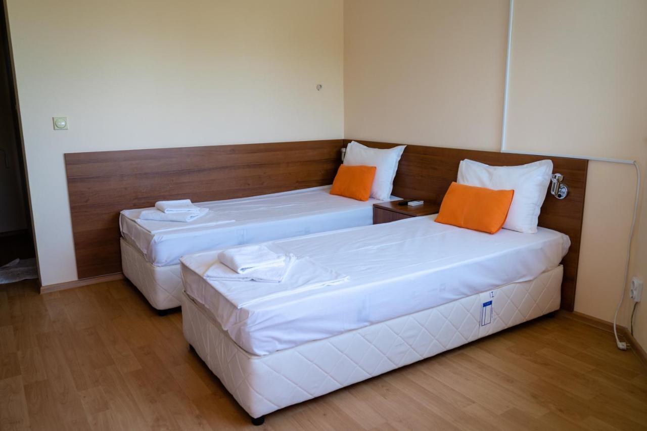 Hotel Къща За Гости Slav Varna Esterno foto
