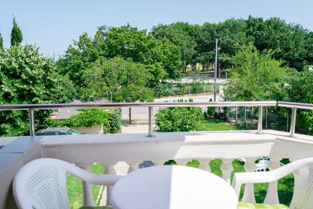 Hotel Къща За Гости Slav Varna Esterno foto